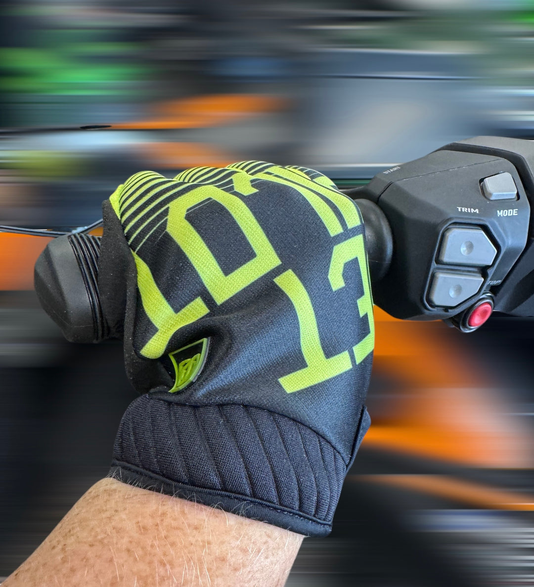 JETPILOT Phantom Superlite Glove